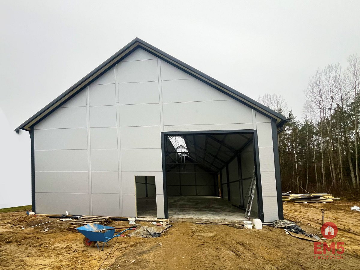 Hala pod miastem 150-350 m2, zdjęcie 2