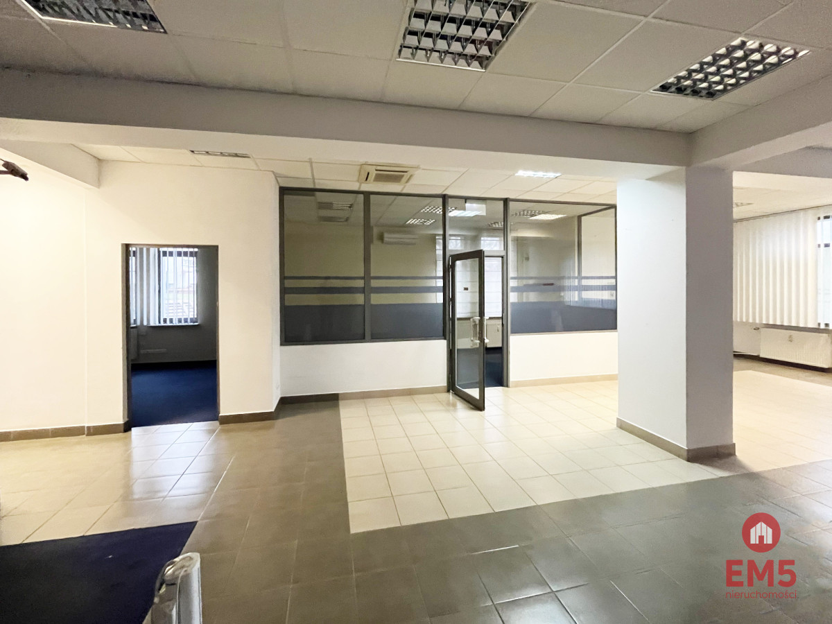 Budynek parterowy 200 m2, zdjęcie 5