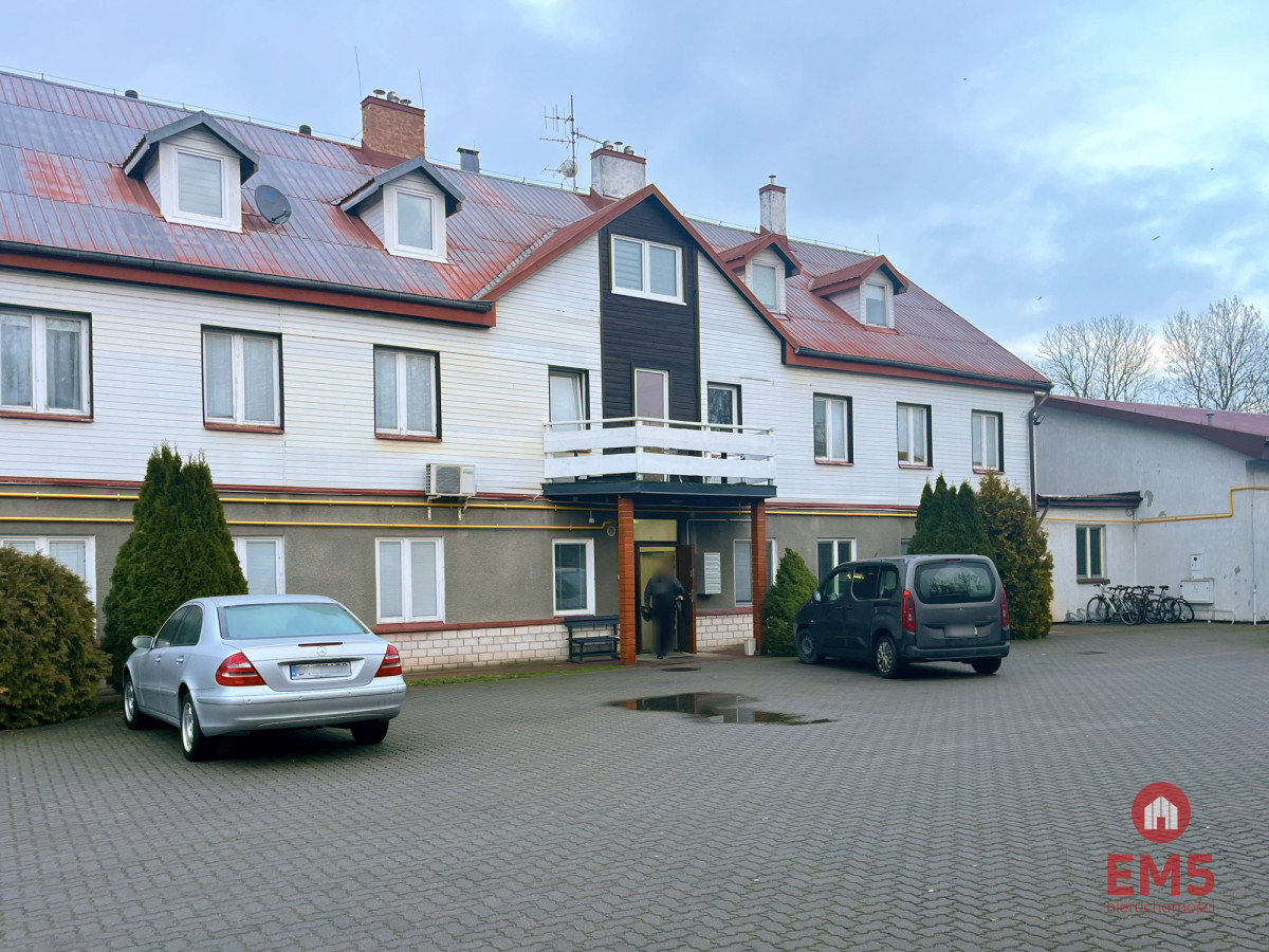 Świetna lokalizacja, duży parking, zdjęcie 3