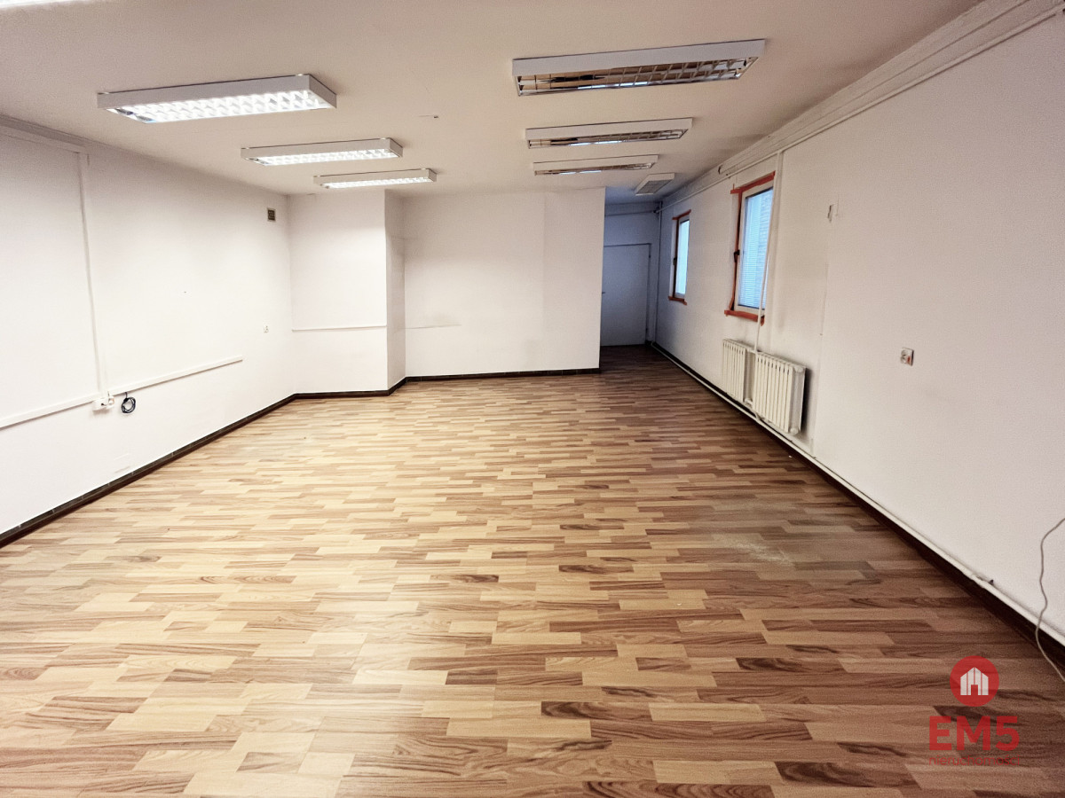 Świetna lokalizacja, duży parking, zdjęcie 6