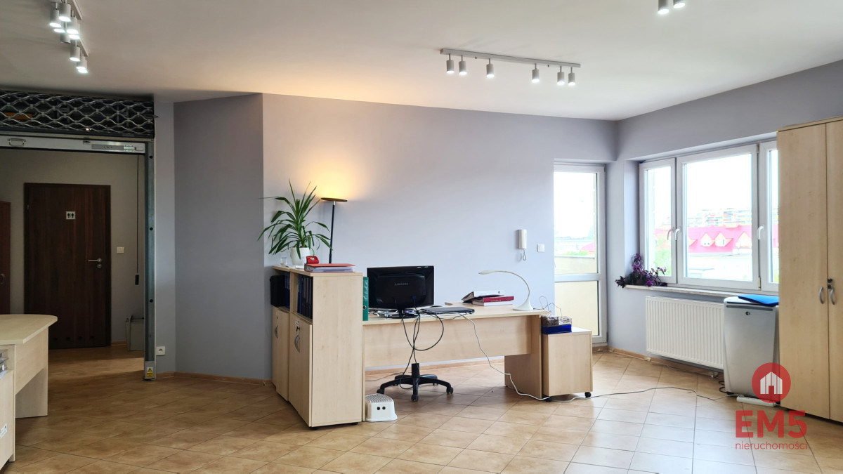 Apartament 111 m2 blisko centrum, zdjęcie 4