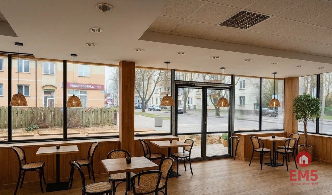 Lokal na restaurację w centrum, zdjęcie 3