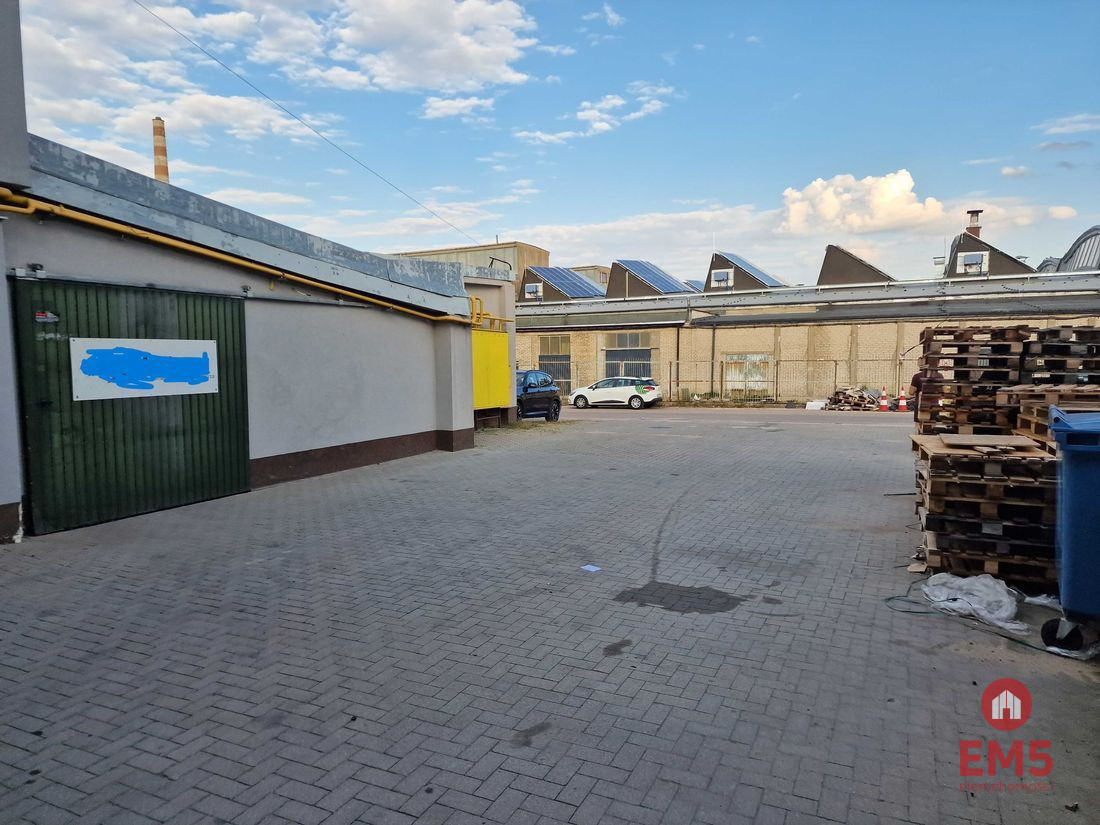 Magazyn 180m2, zdjęcie 1
