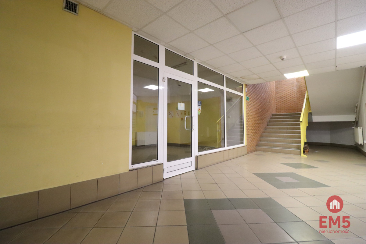 Lokal usługowy 23,3 m² w centrum Suwałk, zdjęcie 2