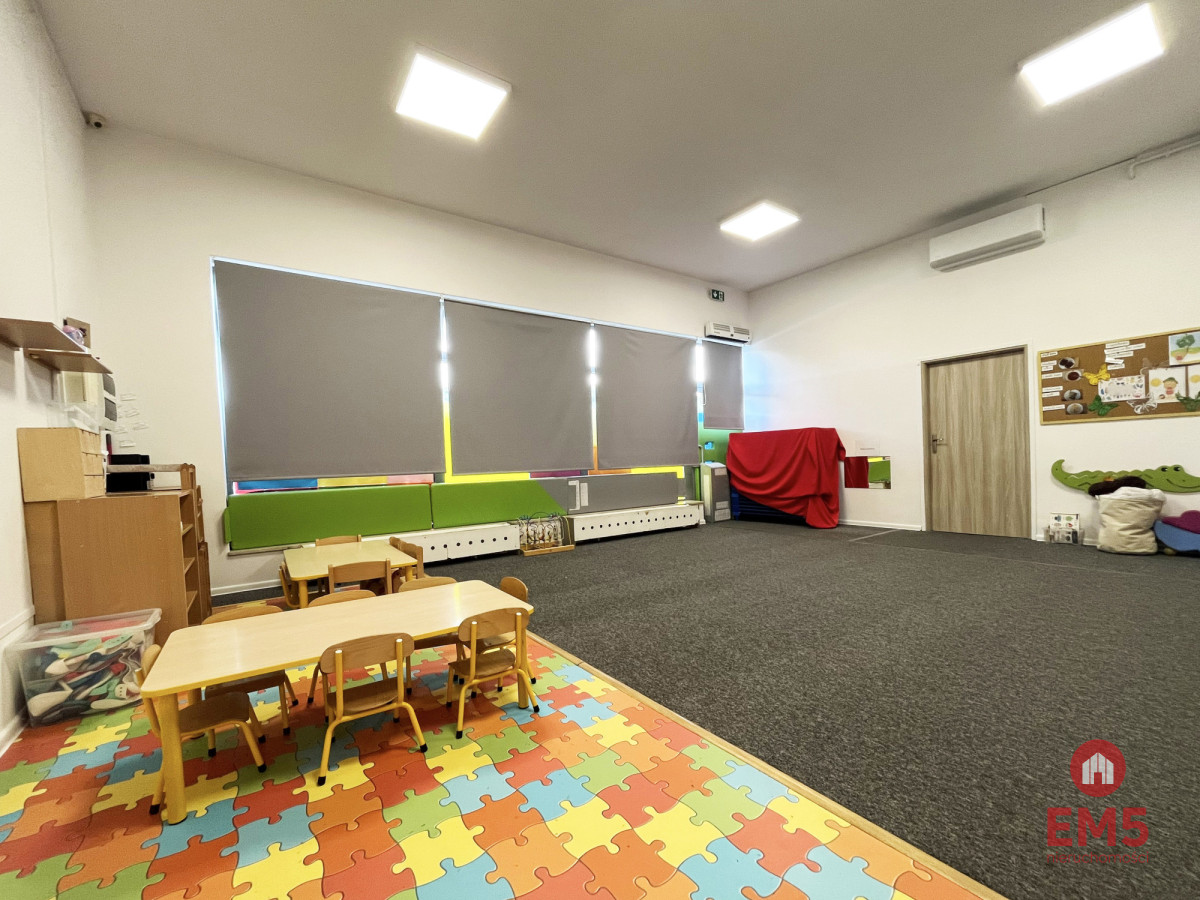 Atrakcyjny lokal 166m2 parter, zdjęcie 9