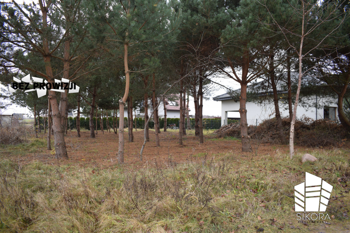 Działka na sprzedaż