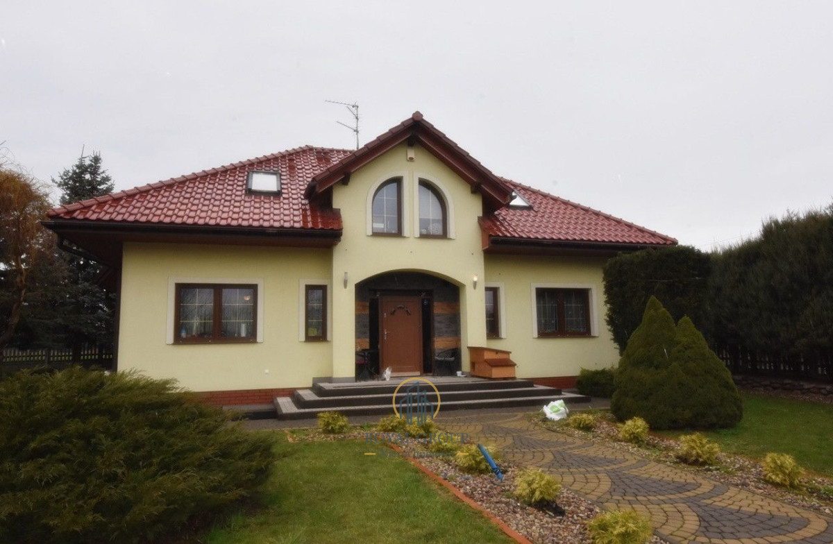 Dom na sprzedaż