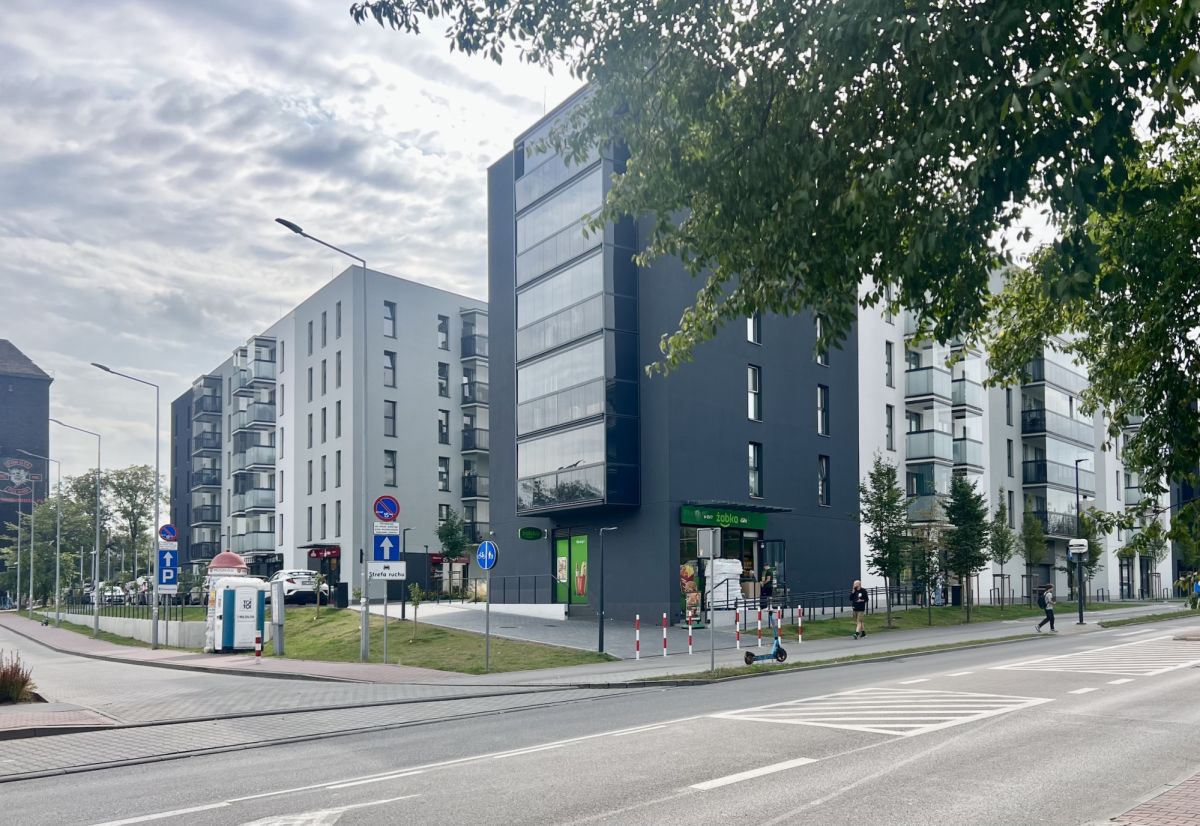 Komercyjny na sprzedaż