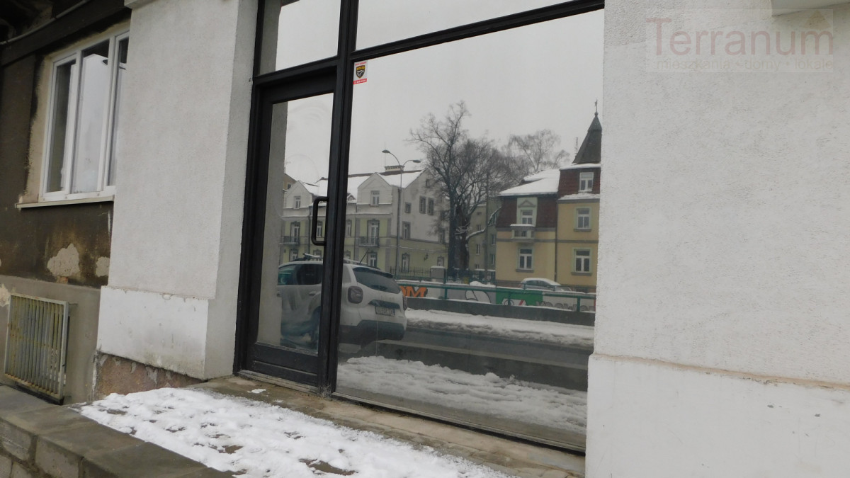 Komercyjny na wynajem