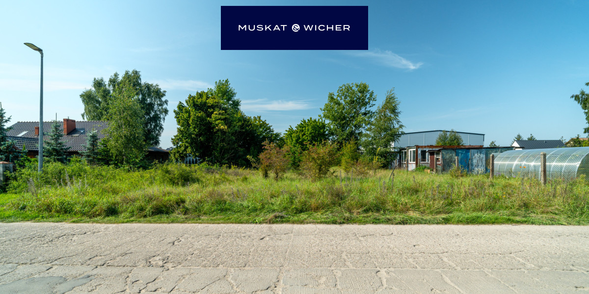 Działka na sprzedaż