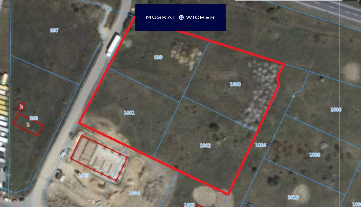 Działka na sprzedaż