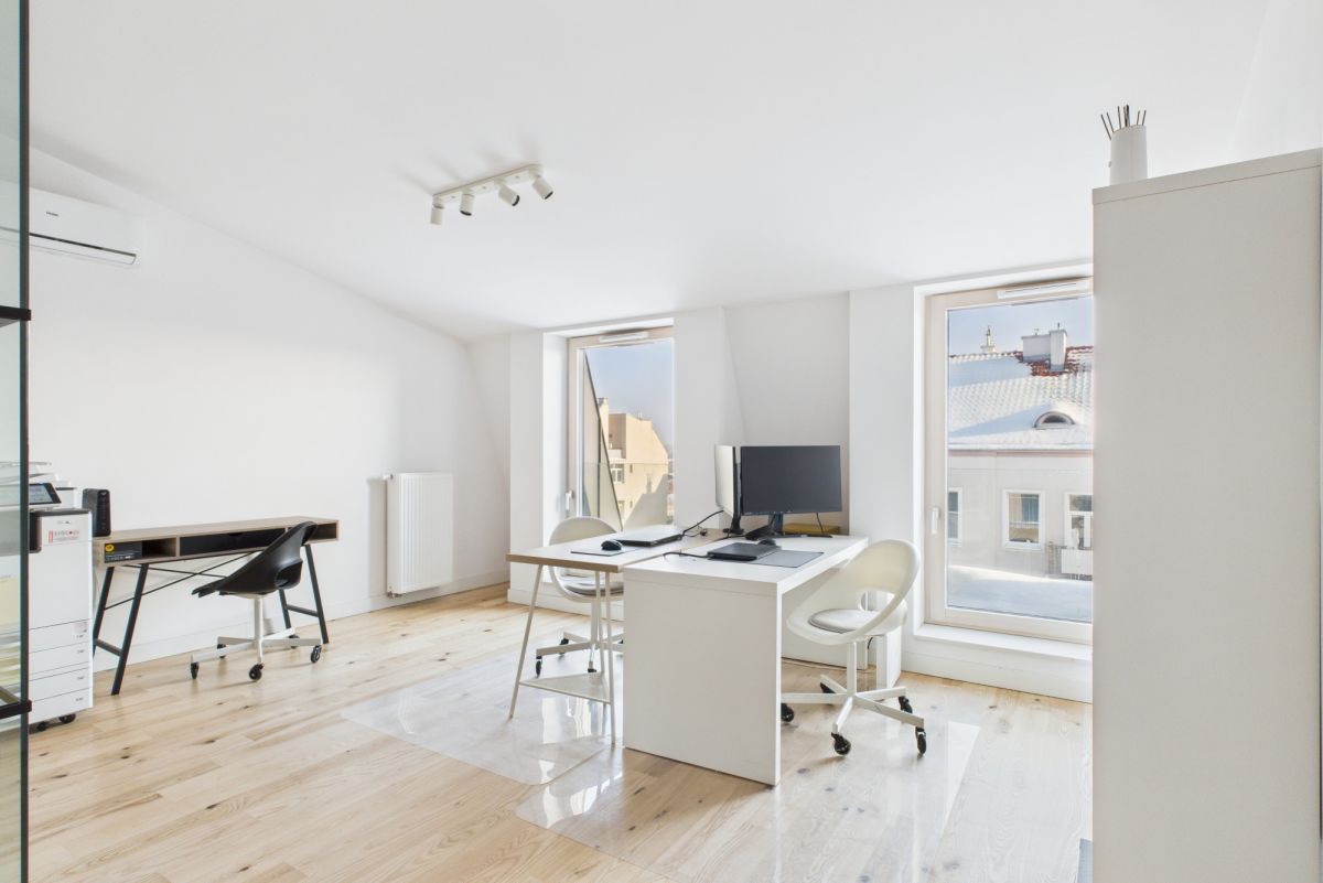 Komercyjny na wynajem