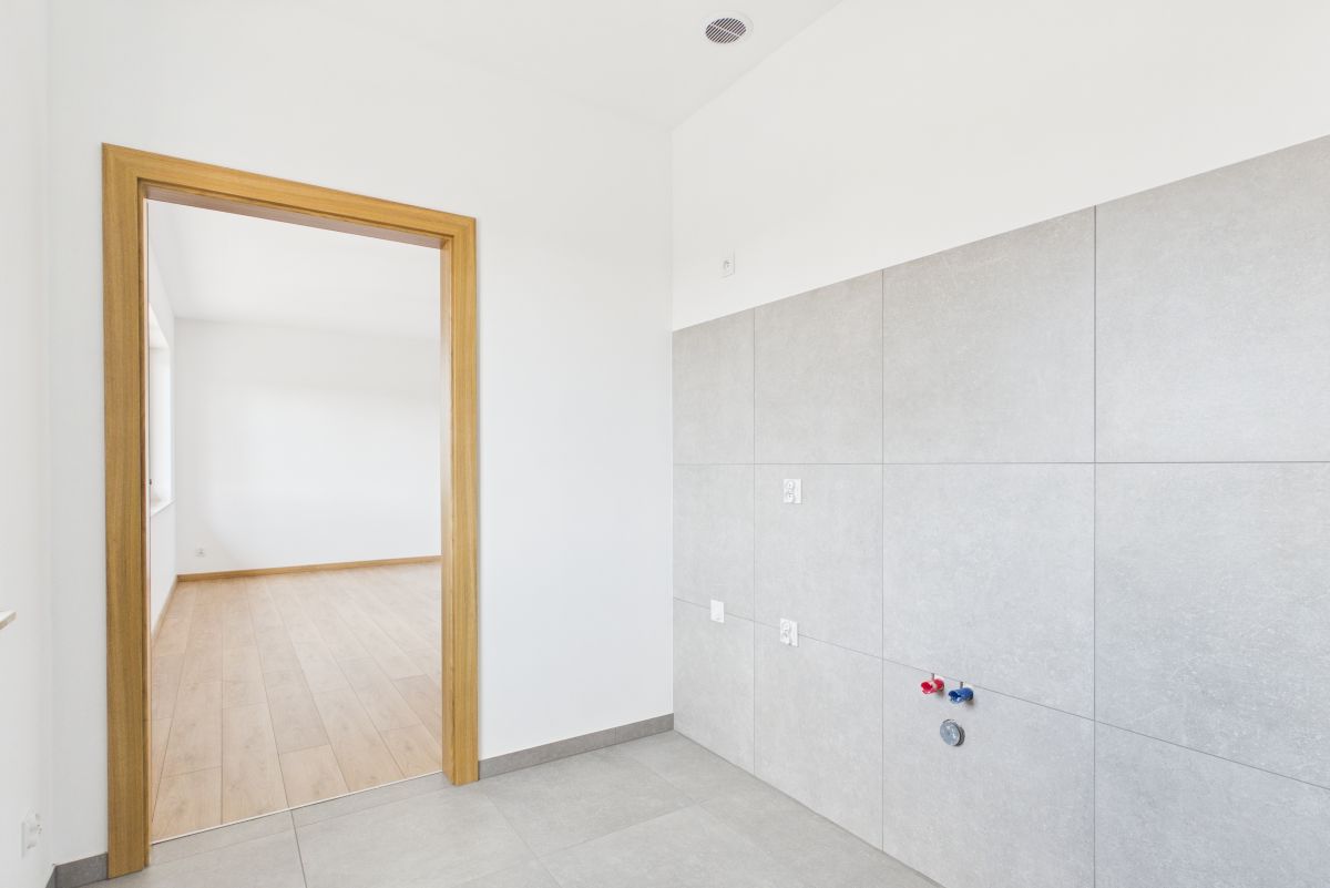 Komercyjny na wynajem