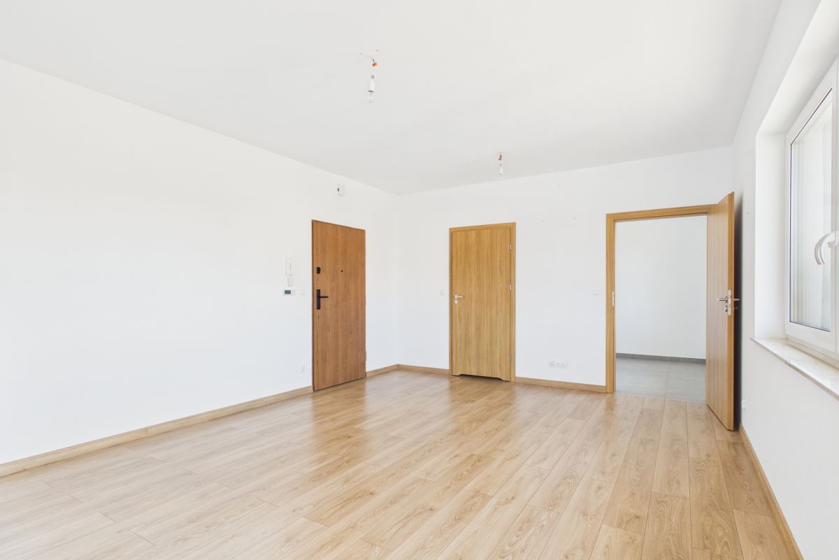 Komercyjny na wynajem