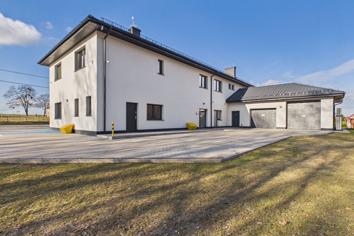 Komercyjny na wynajem