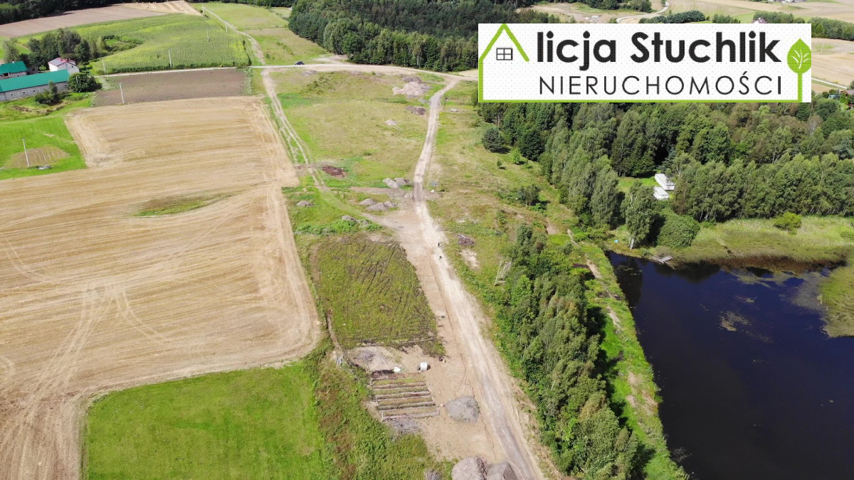 Działka na sprzedaż