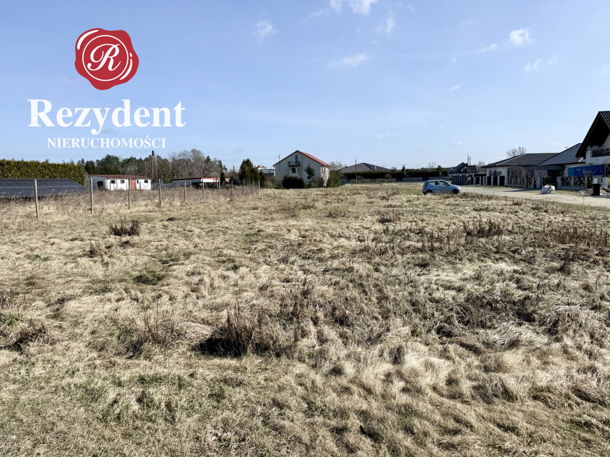 Działka na sprzedaż