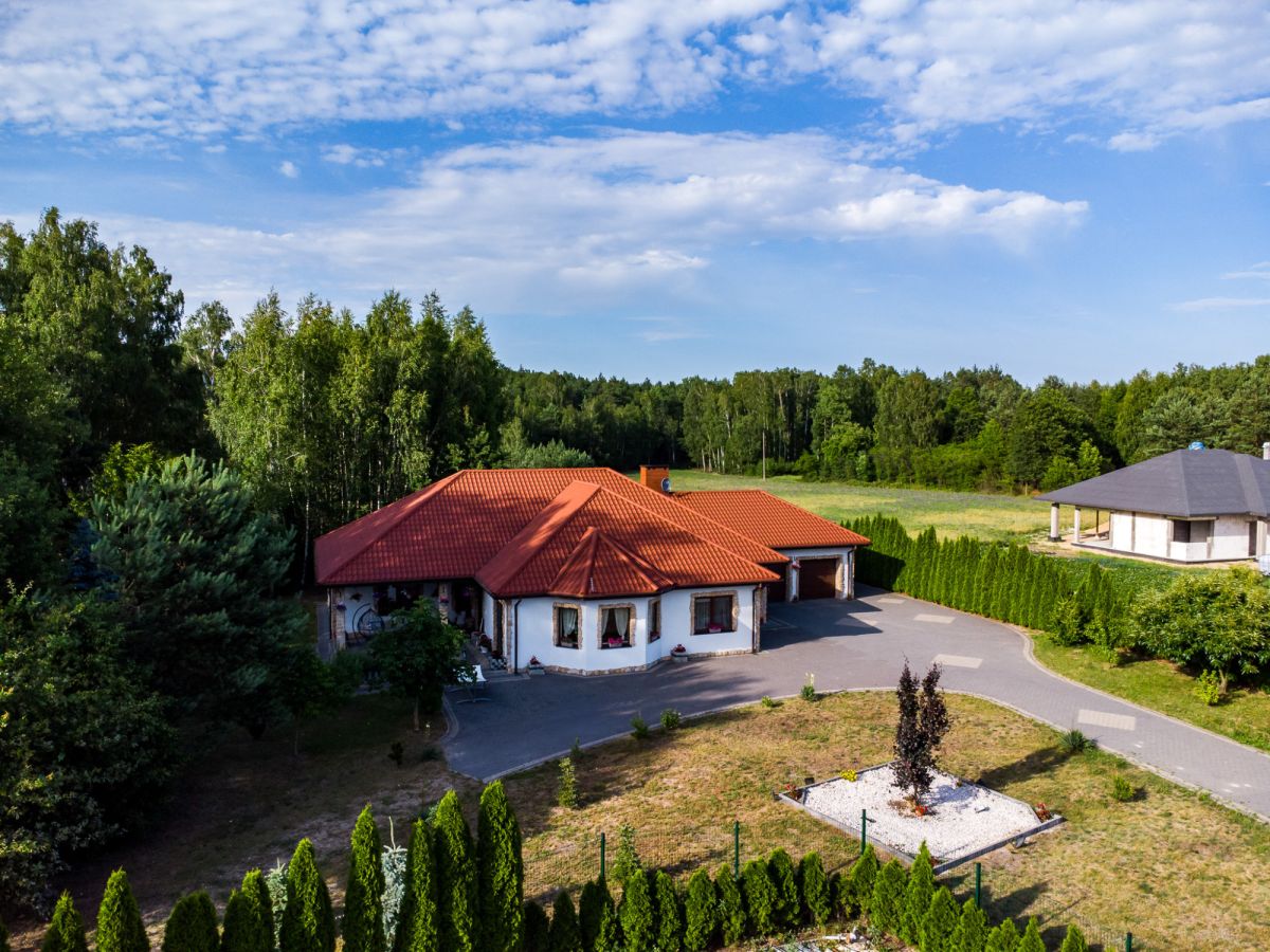 Dom na sprzedaż