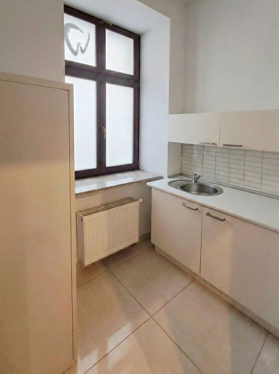 Komercyjny na sprzedaż