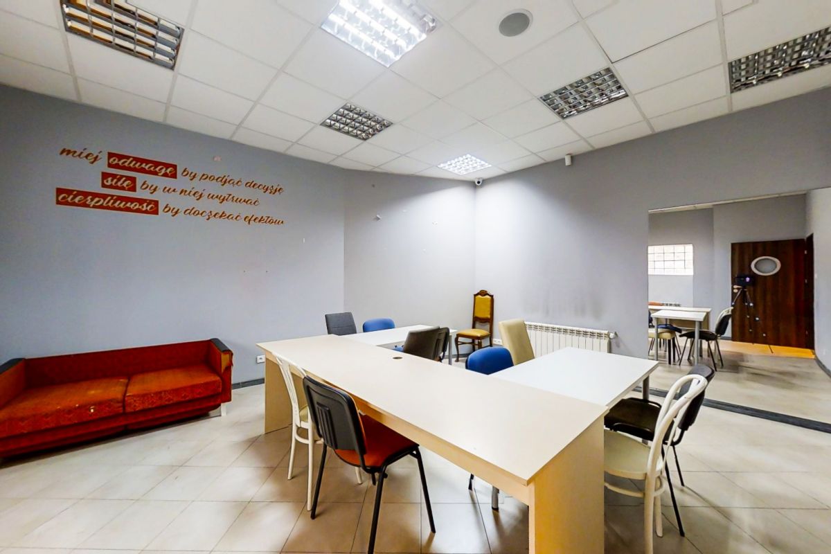 Komercyjny na sprzedaż