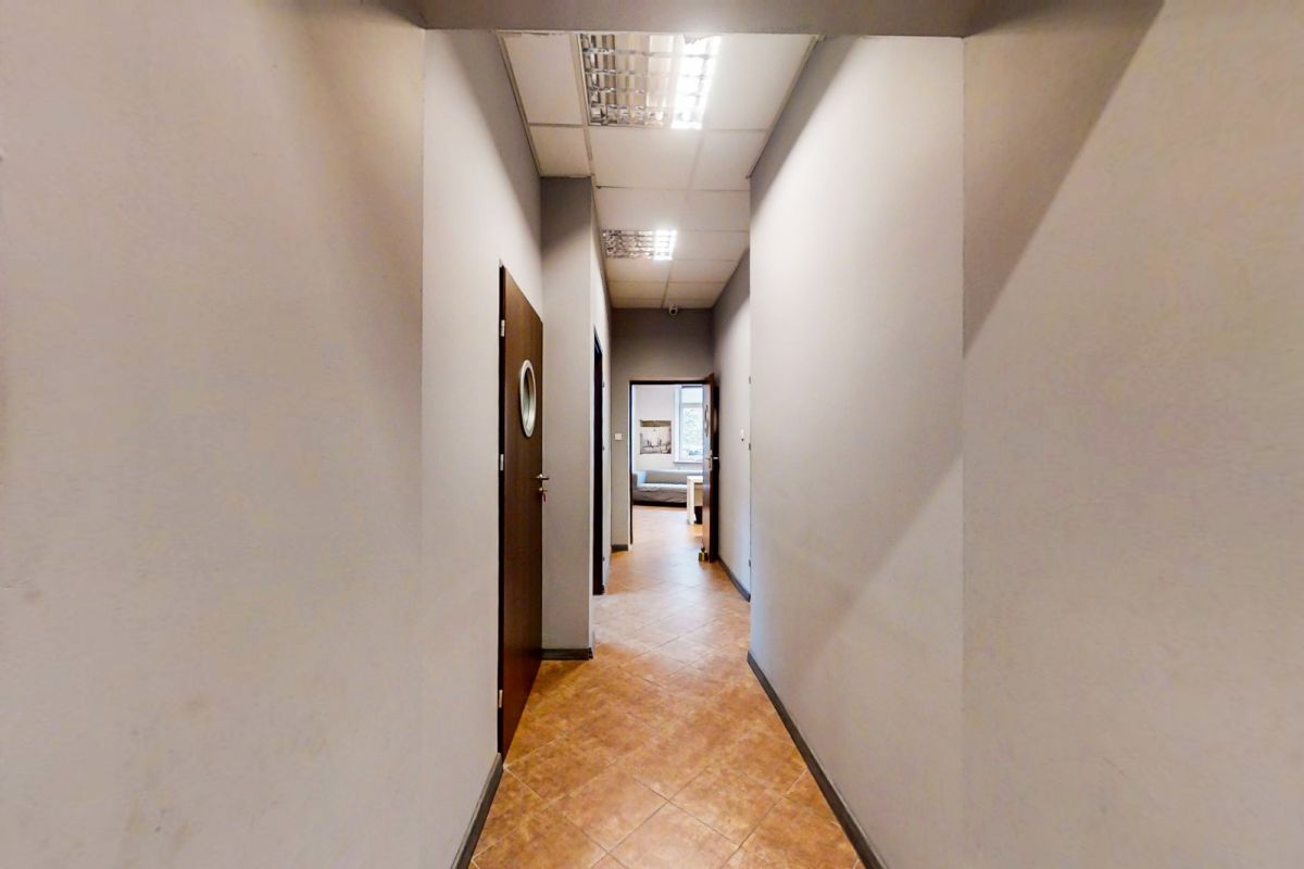 Komercyjny na sprzedaż