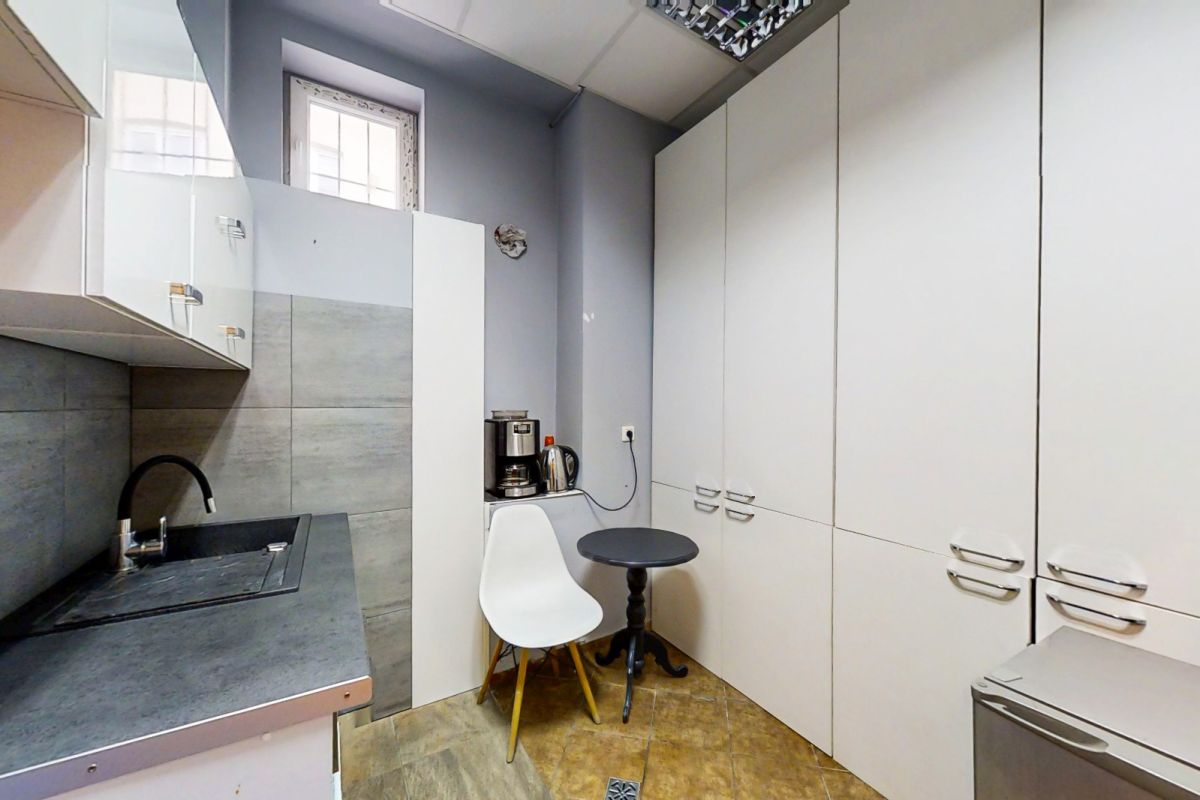 Komercyjny na sprzedaż