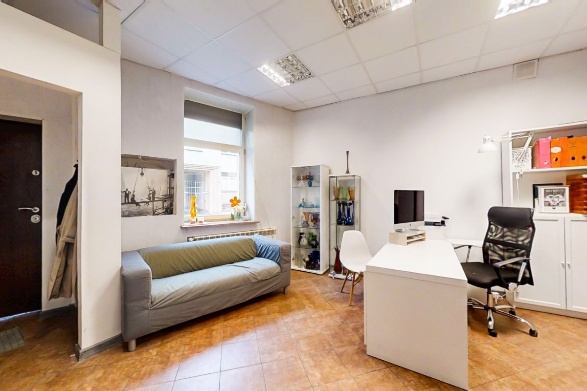 Komercyjny na sprzedaż