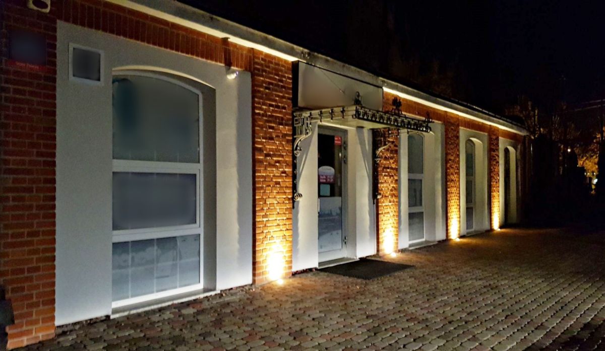 Komercyjny na wynajem