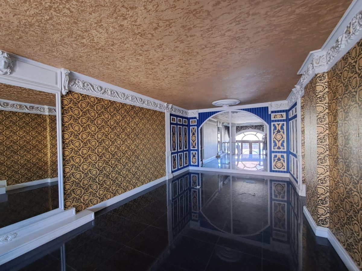 Komercyjny na wynajem