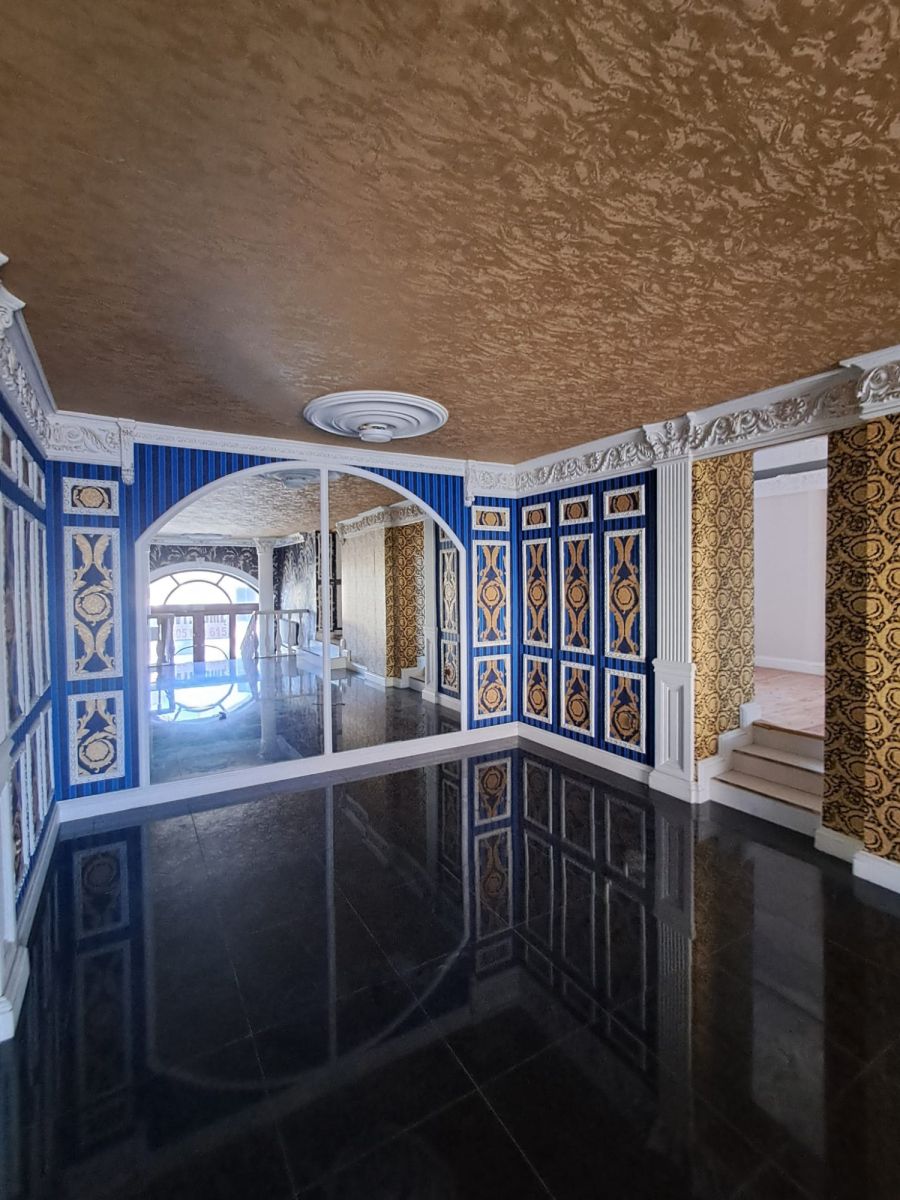 Komercyjny na wynajem