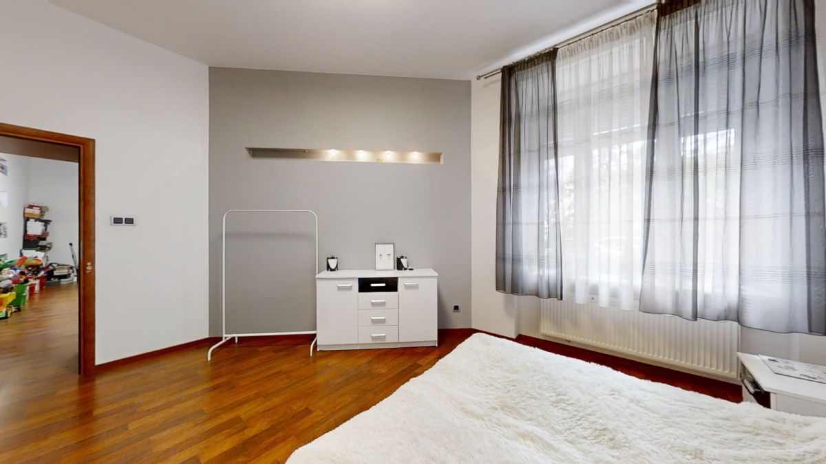 Komercyjny na sprzedaż