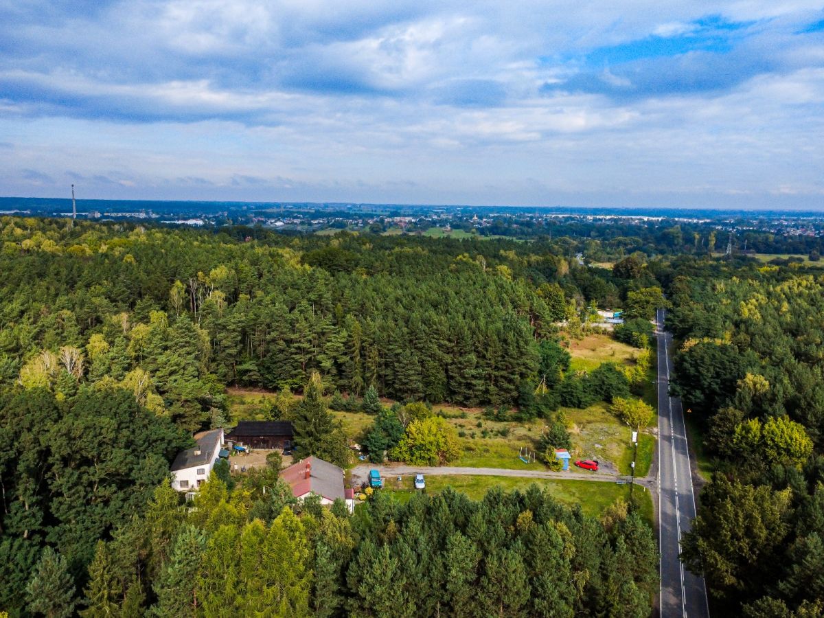 Działka na sprzedaż