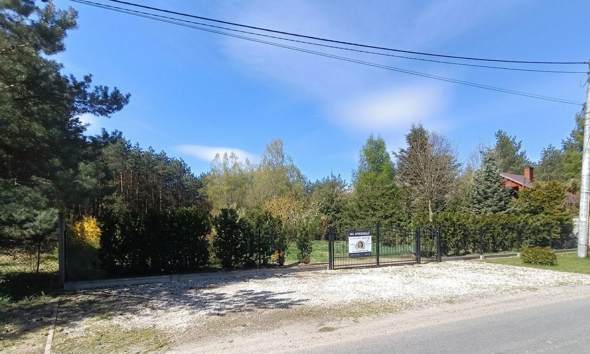 Działka na sprzedaż