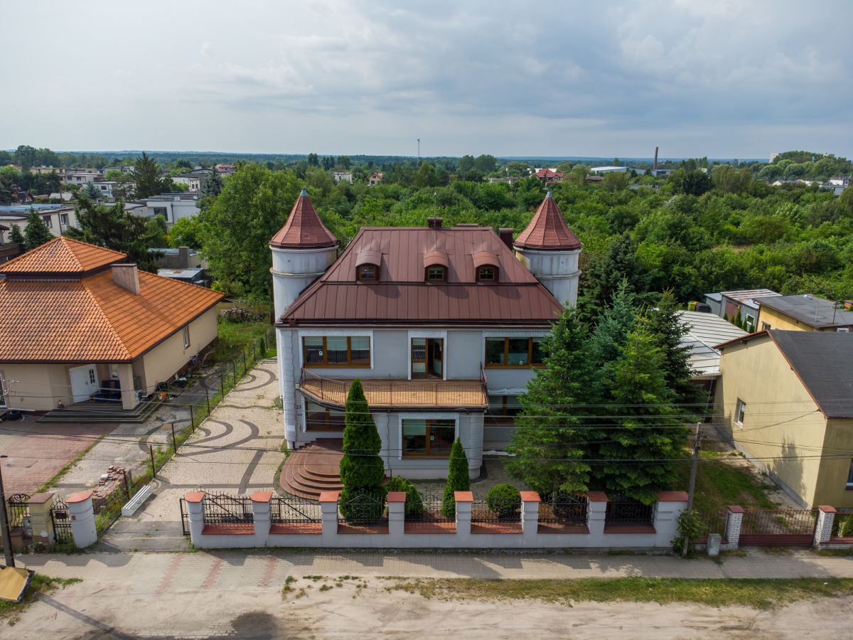 Dom na sprzedaż