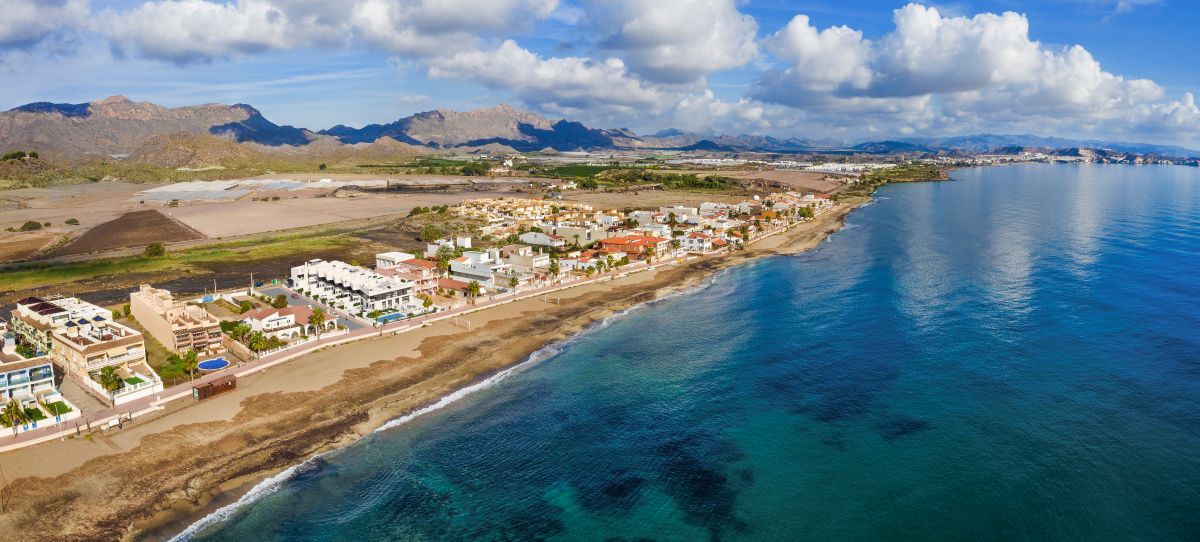 Luksusowy kompleks apartamentów dwupoziomowych z basenem z widokiem na morze, Almería