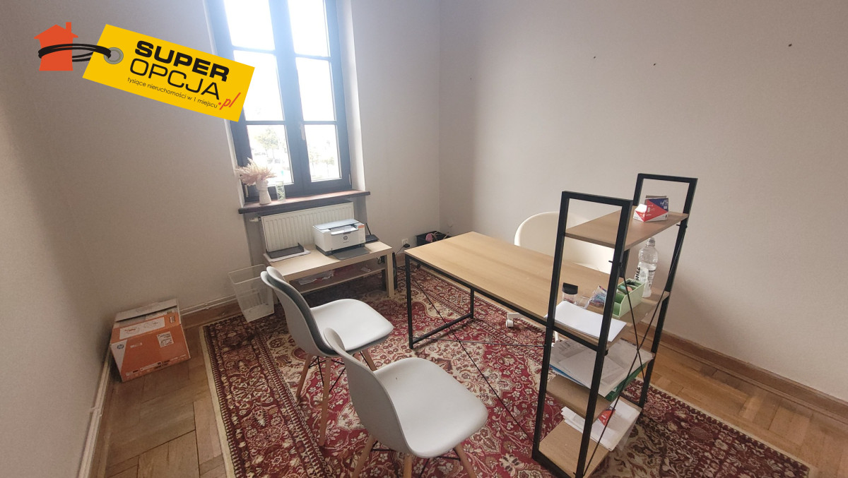 Komercyjny na wynajem