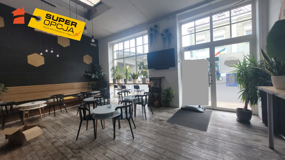 Komercyjny na wynajem