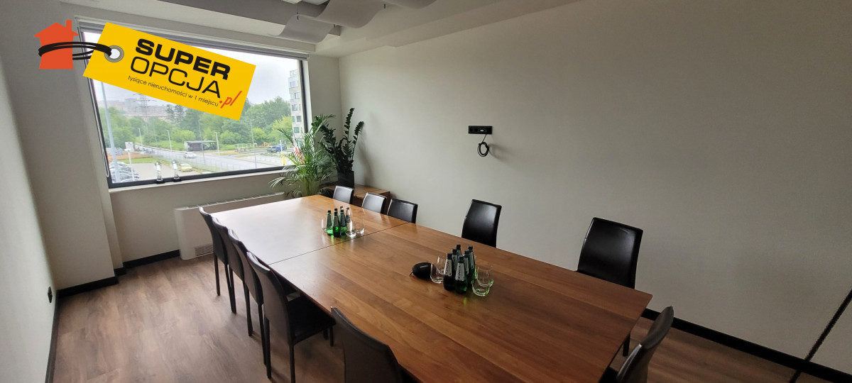 Komercyjny na wynajem