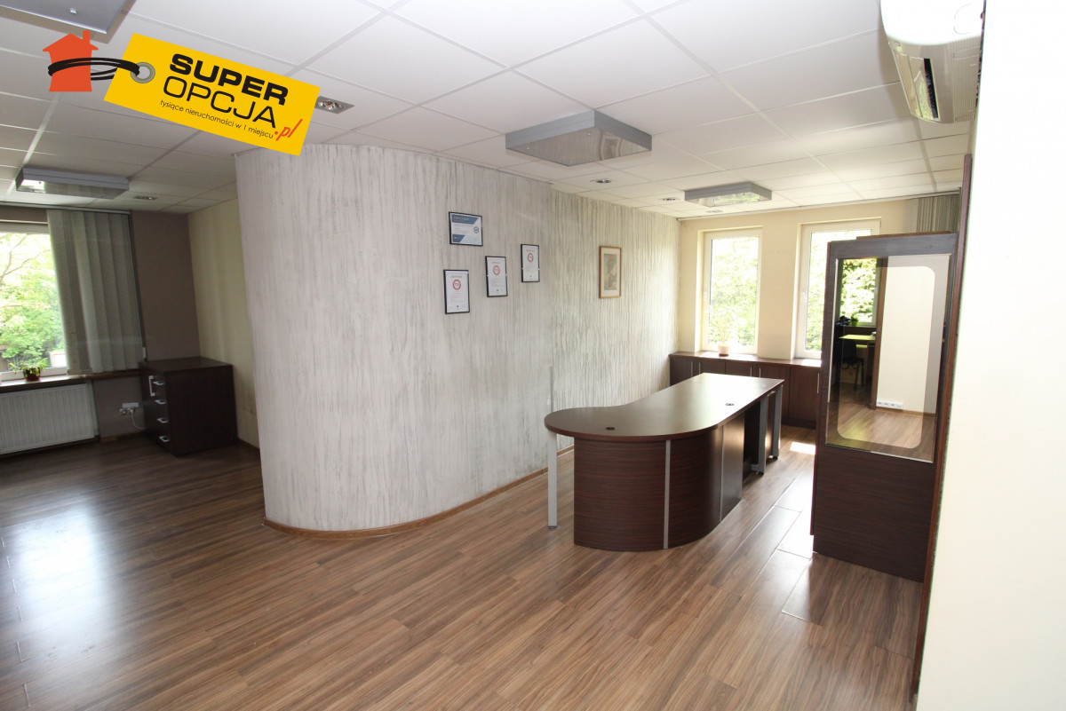 Komercyjny na wynajem