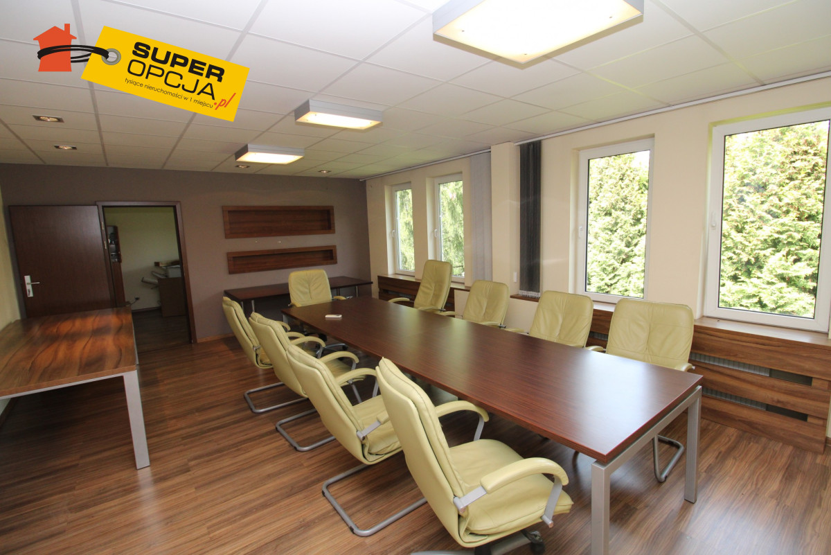 Komercyjny na wynajem