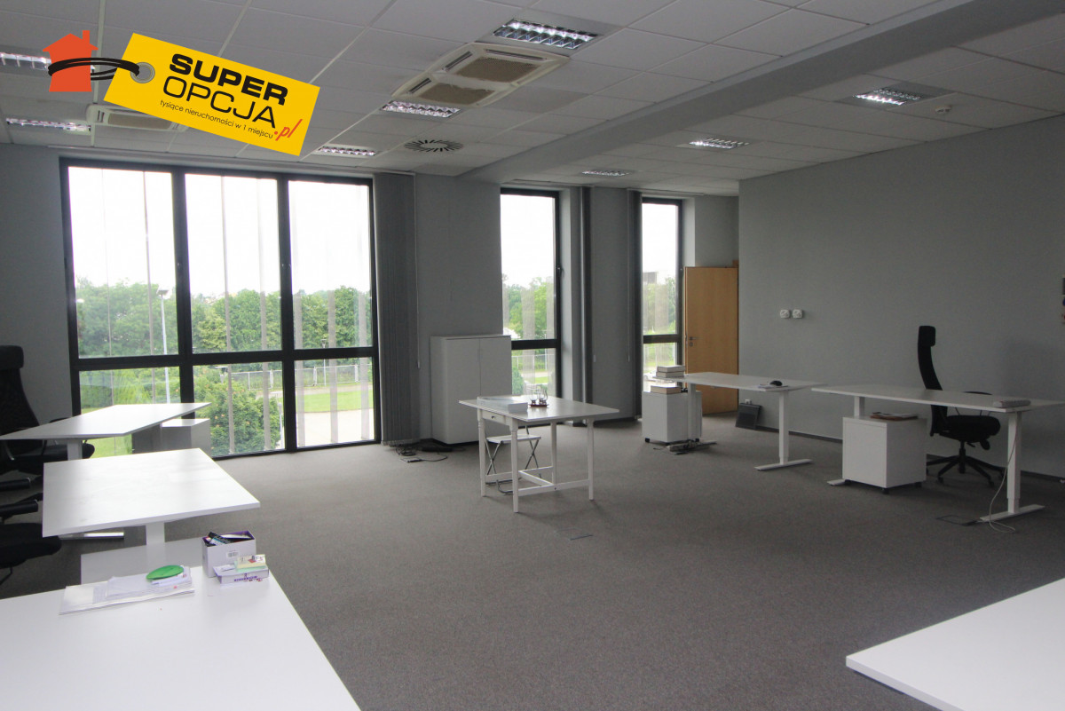 Komercyjny na wynajem