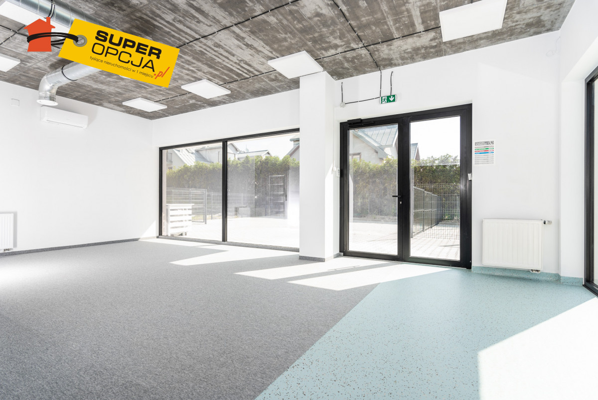 Komercyjny na sprzedaż