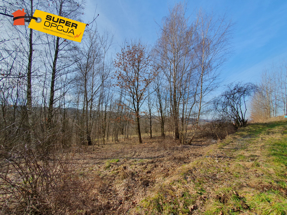 Działka na sprzedaż