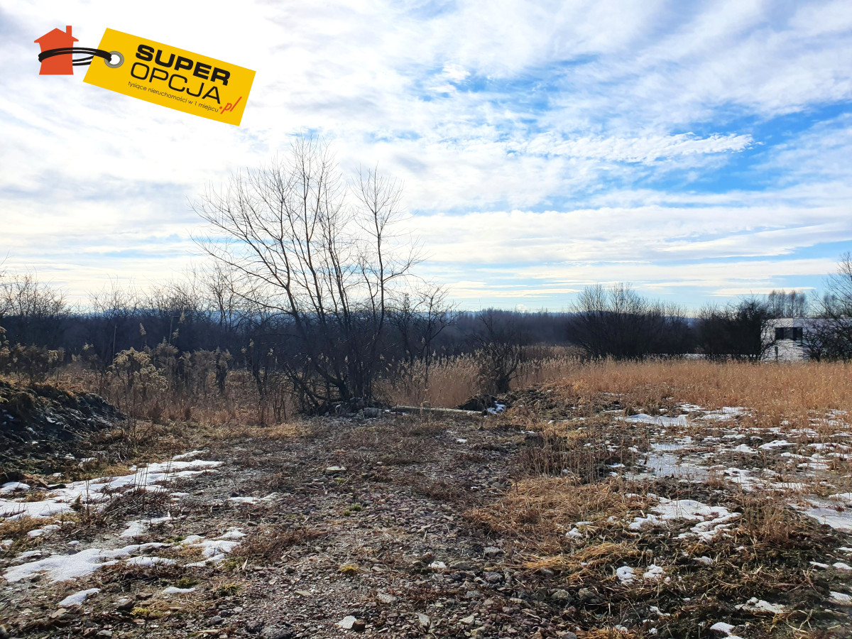 Działka na sprzedaż