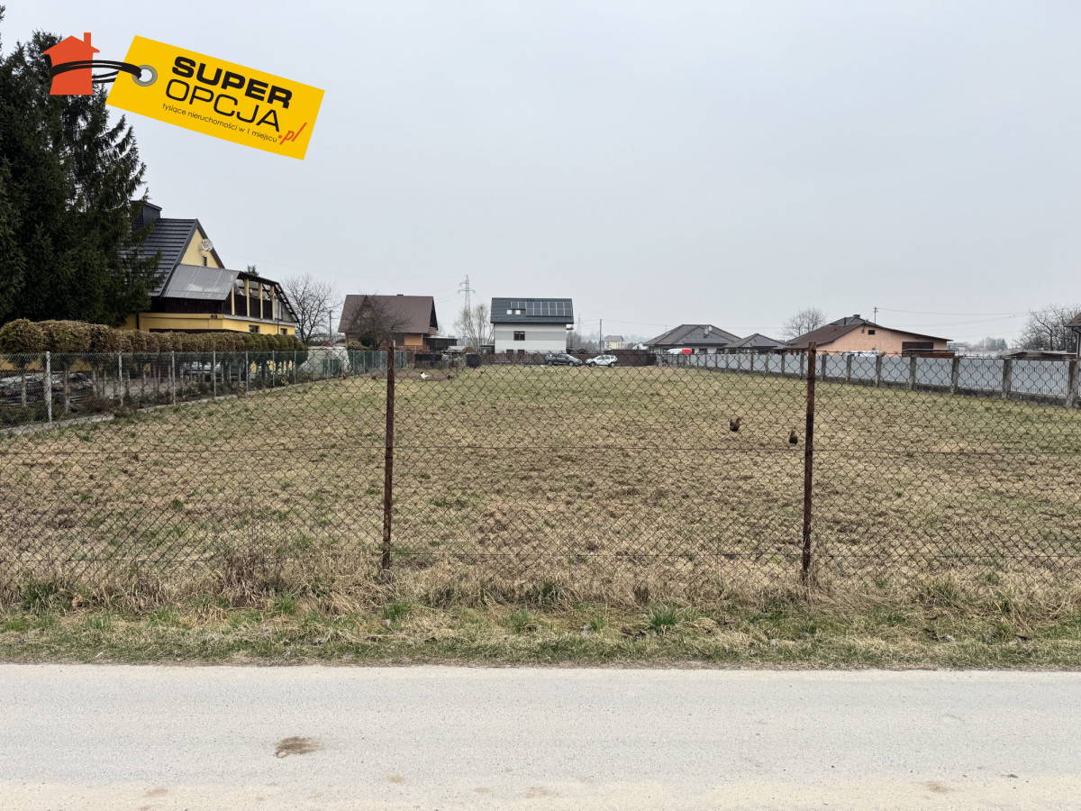 Działka na sprzedaż