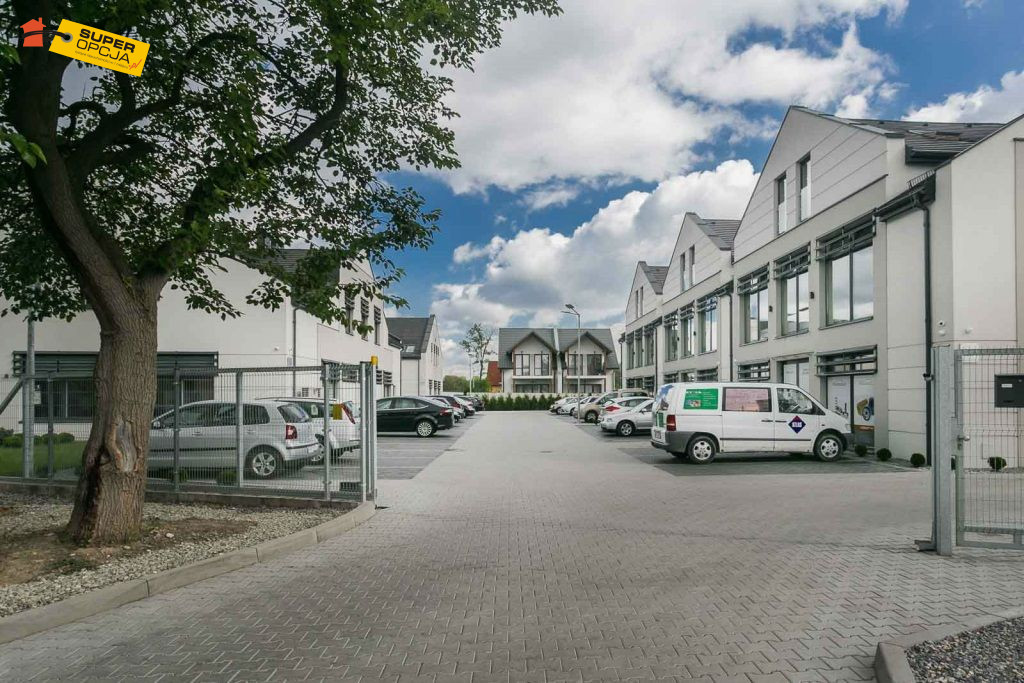 Komercyjny na wynajem