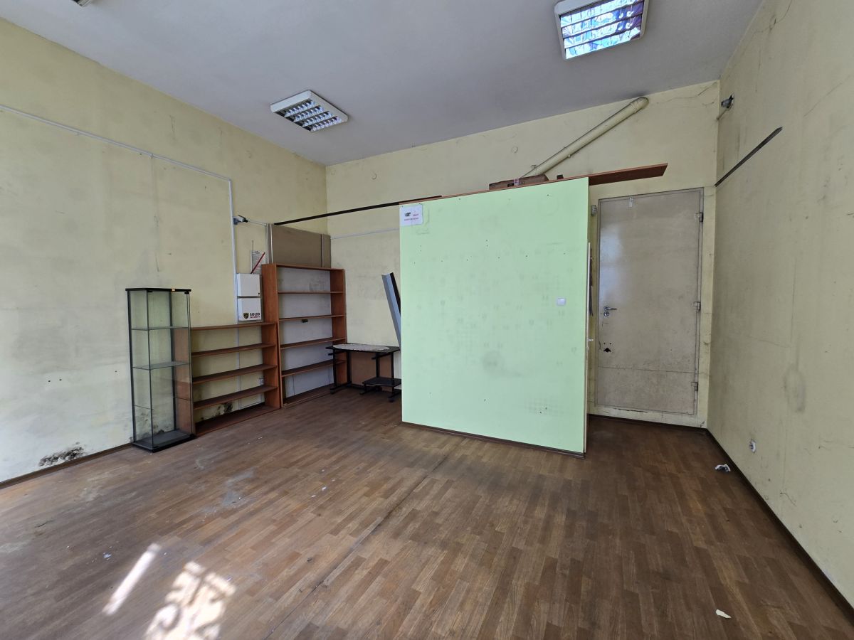 Komercyjny na wynajem