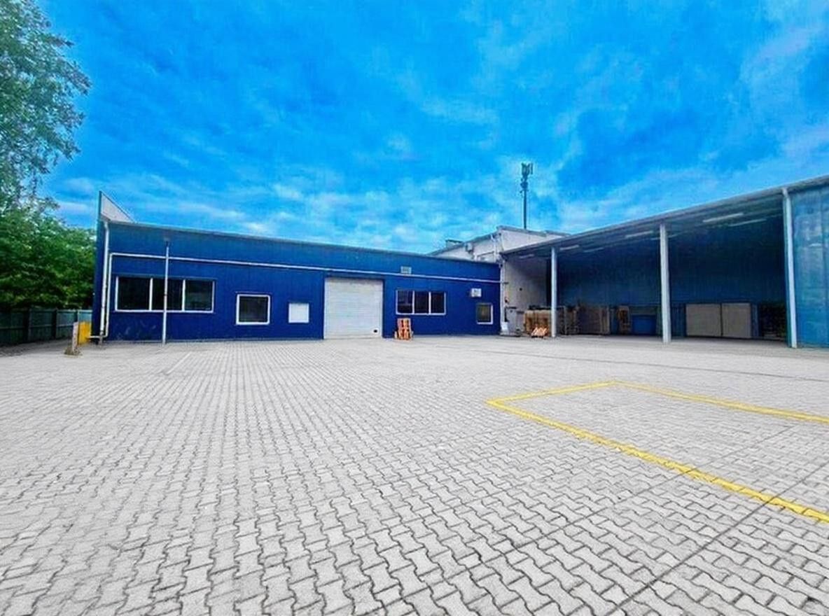 Komercyjny na sprzedaż