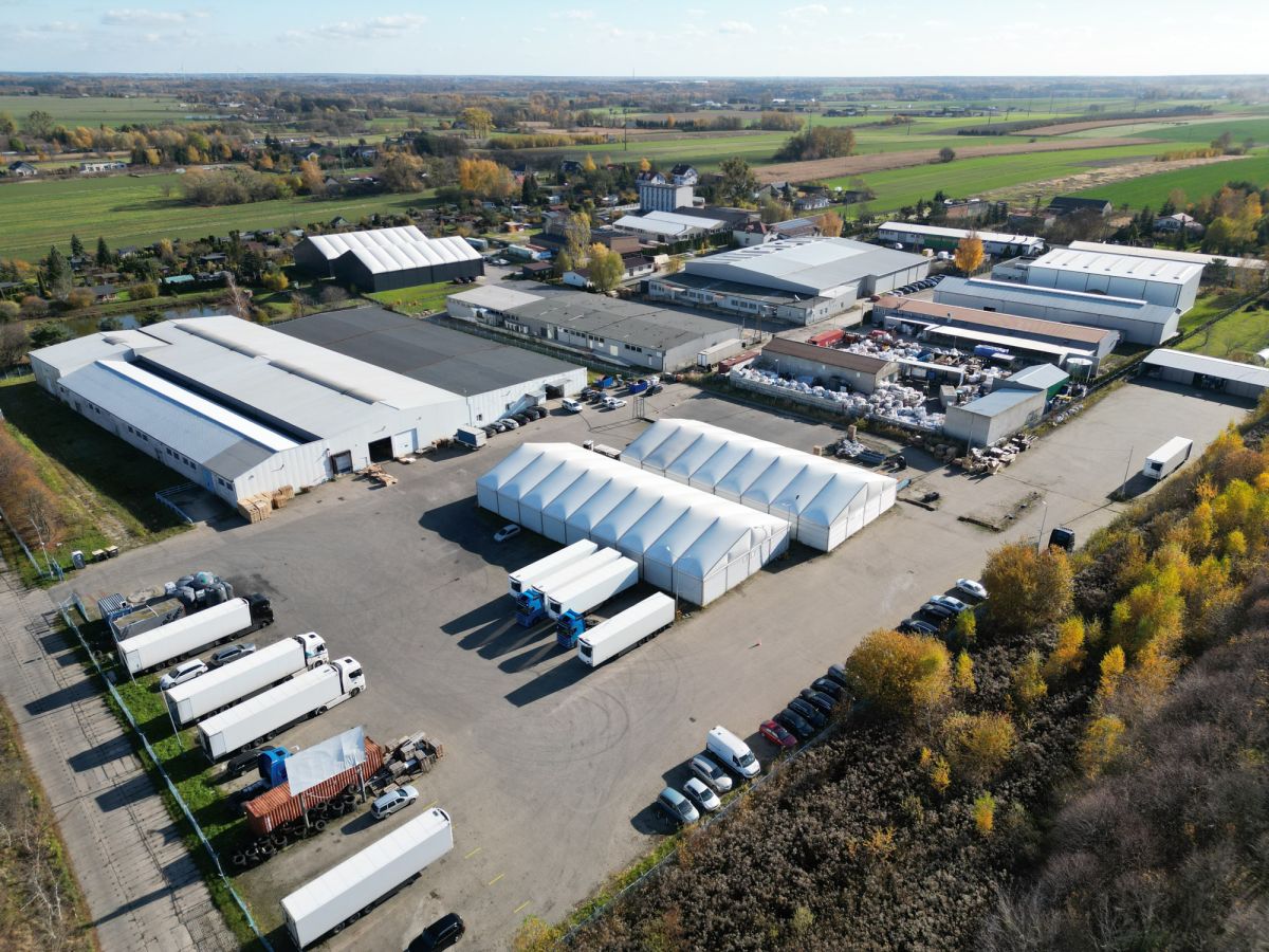 Komercyjny na wynajem