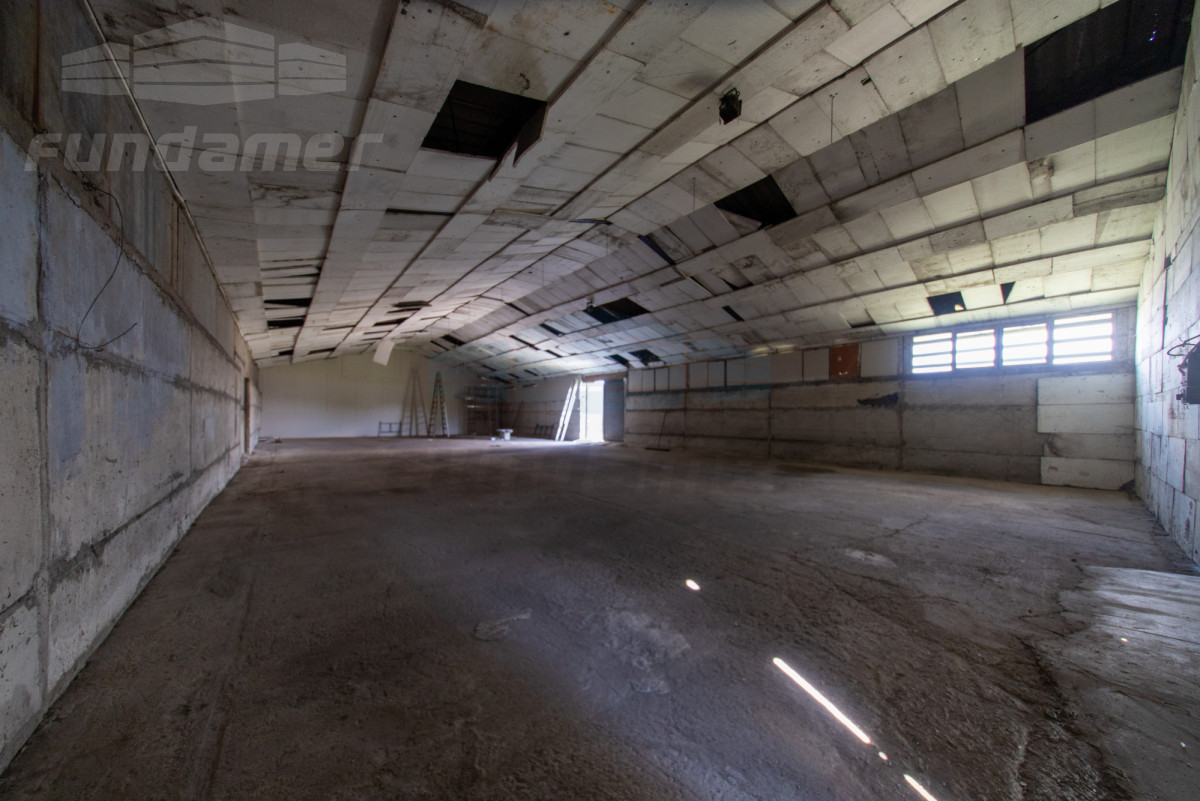 Komercyjny na wynajem